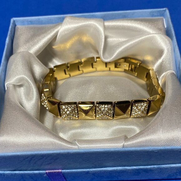 Michael Kors Gold Tone Link Bracelet - Picture 2 of 16